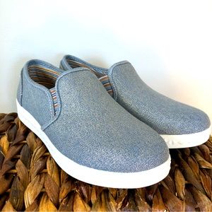 Muk Luks | Metallic Grey Blue Slip-on Flats | Size 9